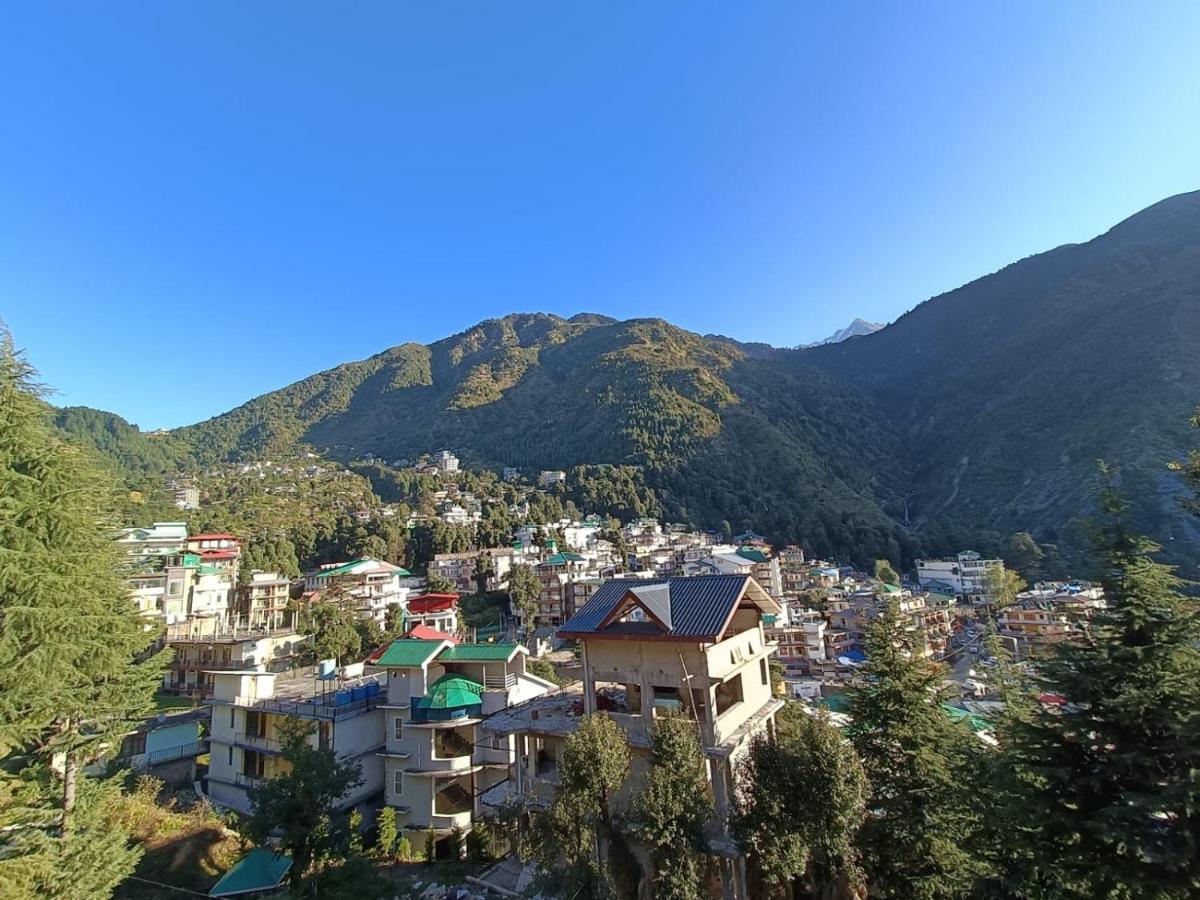 Hotel Mountain Vista à Dharamshala Extérieur photo